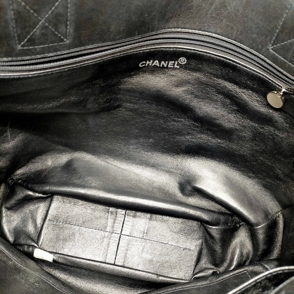Chanel Black Lamb Skin Tote - Picture 8 of 9
